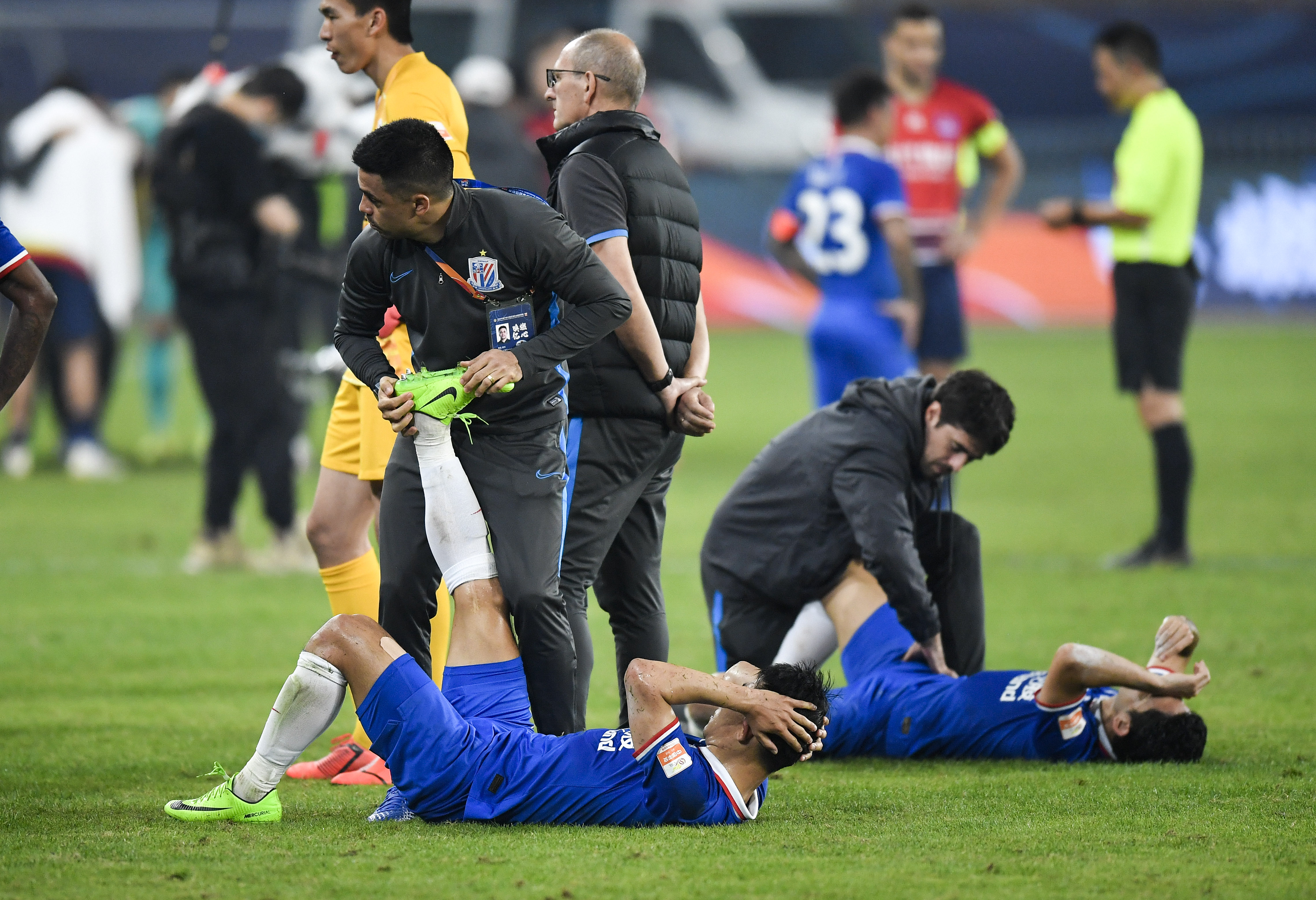 休息日精彩回放,明星球员精彩瞬间集锦的简单介绍 休息日精彩回放,明星球员精彩瞬间集锦的简单介绍