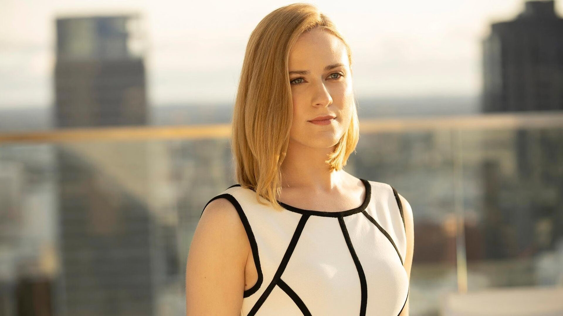 帕尔马门将出色发挥,完成多次关键扑救,助球队获胜,帕尔马现任主帅是谁