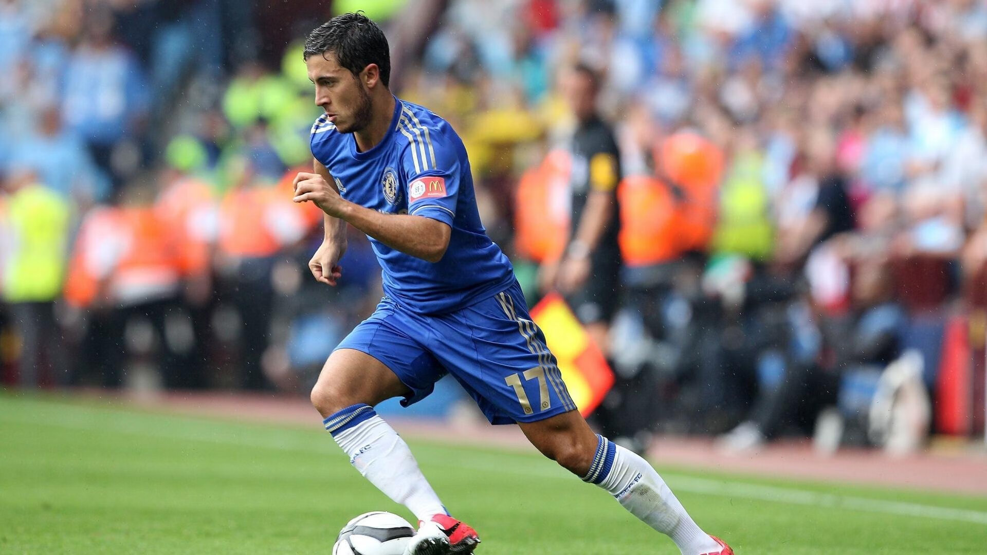 乐鱼在线登录-西甲经典对决，比分1-0，决胜球由高效前锋破门，关键数据：射门转化率53%、角球优势明显