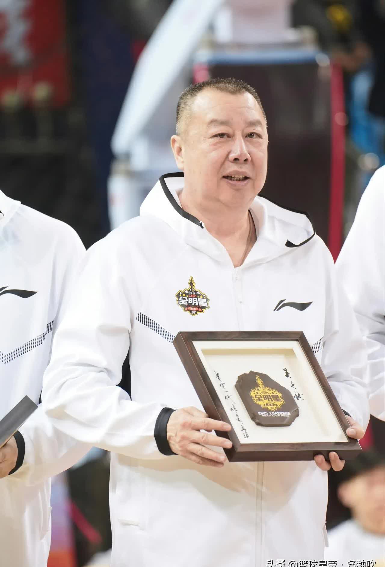 Leyu Sports (乐鱼体育)-"篮球精神的传承：老一辈球员的影响"的简单介绍